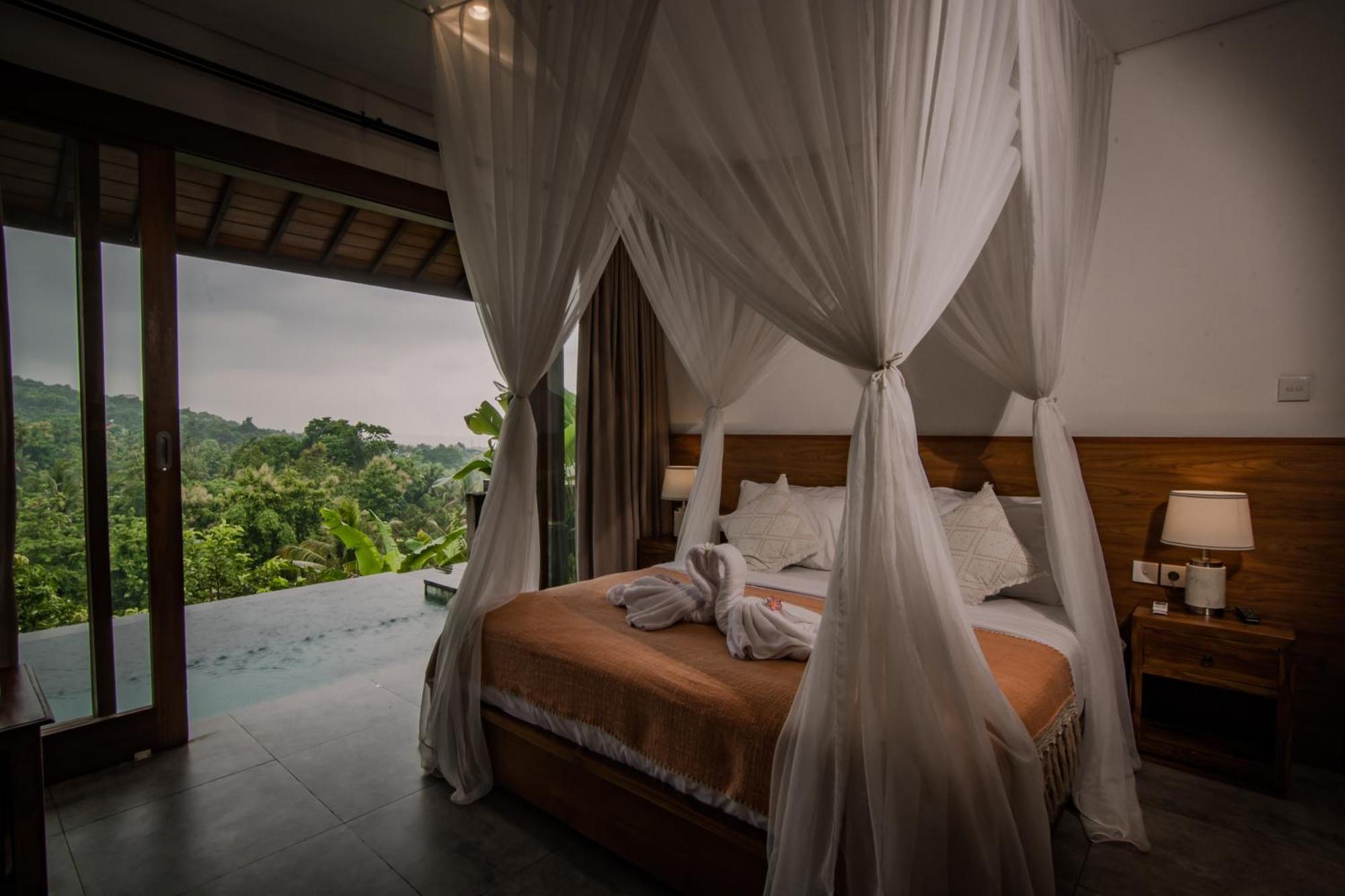 Abinawa Hill Bed and Breakfast Lovina Buitenkant foto