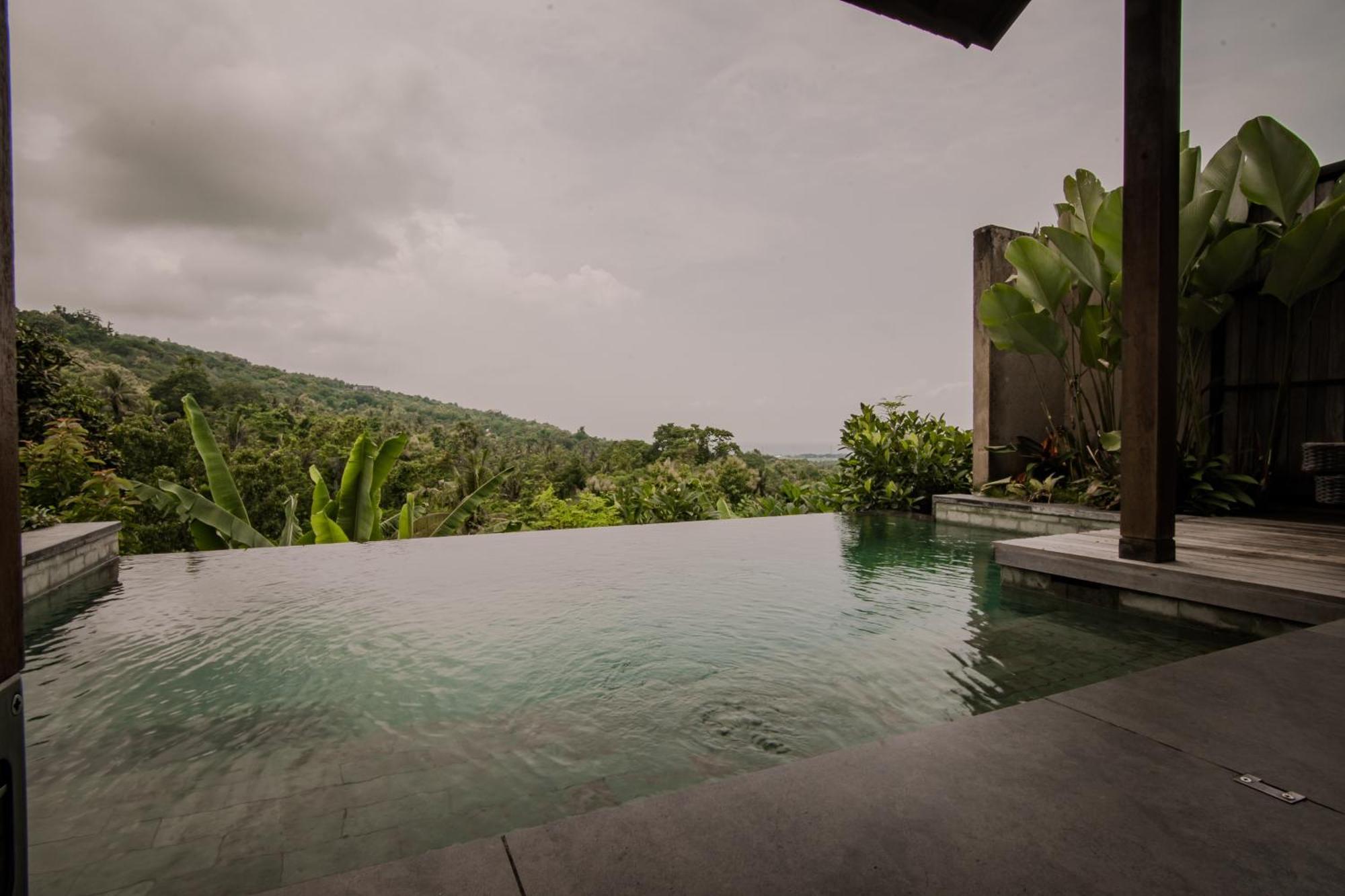 Abinawa Hill Bed and Breakfast Lovina Buitenkant foto