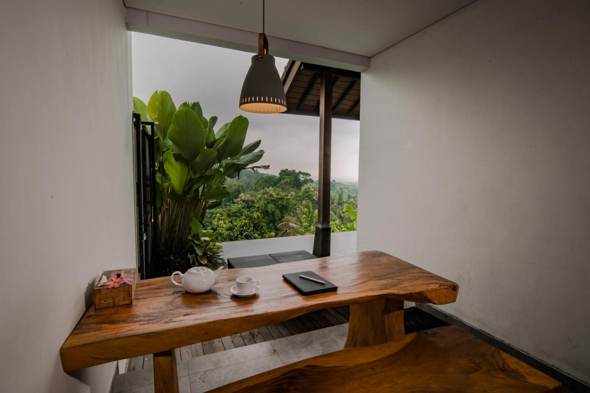 Abinawa Hill Bed and Breakfast Lovina Buitenkant foto